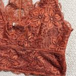 Kimchi Blue ⭐️  Rust Orange Lace Bralette Size Small EUC Photo 1