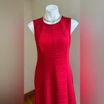 Joseph Ribkoff  Limited Red Sleeveless Round Neck Cut Out Block Pattern SZ 6 Photo 1