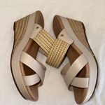 UGG  Women’s Adriana Platform Espadrille Style Wedge Cream Sandals Size 11 Photo 8