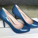 Vince Camuto  Caelyn Patent Leather Pump SZ5M/35 Photo 0