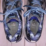 Brooks  Ravenna 3 running shoes size 7.5 Photo 6