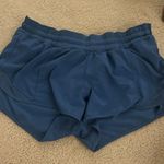 Lululemon Hotty Hot Short 2.5” Photo 0