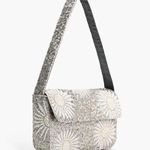 America & Beyond  Beaded Purse Photo 4