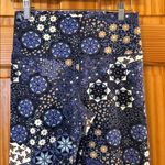 Aerie  Size Large 7/8 High-Rise Blue Floral Geometric Print Leggings. Photo 3