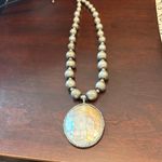 Elegant Silver Pearl Necklace with Mother of Pearl Pendant Photo 2