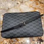 Michael Kors  jet set crossbody black Photo 6