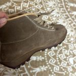Vintage Vasque Womens Sz 7.5M Hiking Boot Beige Suede Skywalk 7546 Made in Italy Photo 3