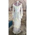 Wedding dress 1970s boho bishop sleeves ruffle train white cream Size 10 Photo 4