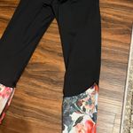 Pure Bliss size XS black and floral leggings Photo 6