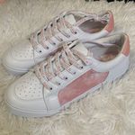 Nautica Ladies size 6  Lace Up Casual Shoes NWT Photo 0