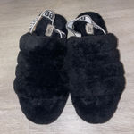 UGG  Slippers Photo 0