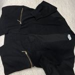 Carmen Marc Valvo BLACK cardigan Photo 5