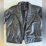 Vintage 80s Bermans Black Leather Bomber Jacket Thinsulate Lined Sz Medium Tall Photo 5