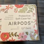 Mia Charro AirPods soft case Orange Photo 2