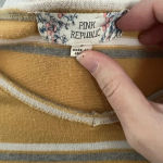 Pink Rose  striped long sleeve shirt‎ Photo 3