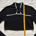 Black and white long sleeve crop top with chinoiserie inspired details Photo 5