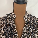 Love + Haight ruffled v Photo 6