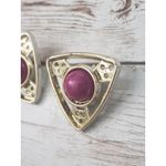Vintage Clip On Earrings Unusual Triangle Shape Gold Tone & Dark Pink Photo 2
