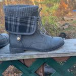 Just fab Sweater Trim Gray Boots Sz 6 Photo 4