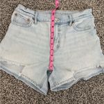 American Eagle Denim Shorts Light Wash Relaxed Jean Short Cut Distressed Casual Photo 5
