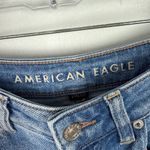 American Eagle  Stretch Destroyed Mom Jeans Distressed Ripped Size 4 EUC Photo 5