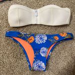 Triangl Bikini Photo 0