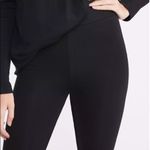 Lou & grey  Essential Leggings NWT Photo 2