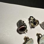 Lot of 4 Women’s Costume Jewelry Clip Photo 1