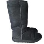 UGG Classic Tall II Black Suede Sheepskin Boots Women's size 8 Photo 2