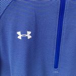 Under Armour  half zip long sleeve top, Medium Photo 1