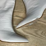 Steve Madden  Lavan Croc-Embossed Ivory Leather Kitten Heel Boots Women’s Size 5 Photo 7