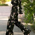 Gianni Bini Floral Set Photo 1