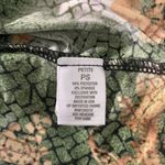 Dress Barn  women's size PS sleeveless blouse Photo 4