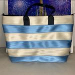 Disney parks x Harvey’s Alice in wonderland silhouette tote Blue Photo 3
