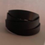 Mens and Womens Fashion Jewellery Bracelet Black Photo 2