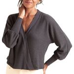 Evereve Delia Waffle Knit Surplice Top Womens M Gray Athleisure Pullover Photo 0