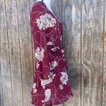 New UGUEST Burgundy & Cream Floral Long Sleeve V Photo 9