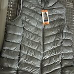 32 Degrees Heat 32 Degrees Women's Charcoal Puffer Vest Photo 0