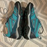Columbia  Omni Tech Hiking Shoes Photo 4