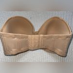 Wacoal  Red Carpet Seamless Strapless Bandeau - Beige Photo 3