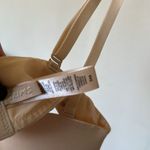 SKIMS  ULTIMATE STRAPLESS PUSH-UP STYLE:BA-BAN-3208 COLOR SAND SIZE 32A NWOT Photo 1