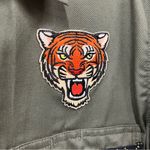 Green Military Style Jacket xs Tiger Patch Queen Bee gold tone sequins graphic Photo 8