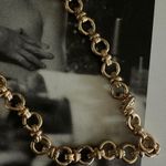 Gold O Chain Necklace Photo 1