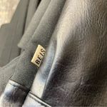 BEIS  Sleek Black Travel Backpack Photo 3