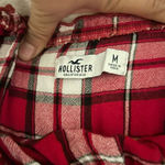 Hollister Plaid off the shoulder shirt size medium Photo 2