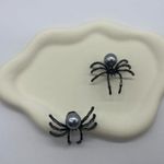 Black Spider Stud for Women, Spider Black Pearl, Halloween Animal Cosplay Photo 5