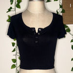 DAZY Quart Button Black Baby Tee Size M Photo 0