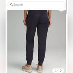 Lululemon Women's Black Jogger Pants Photo 2