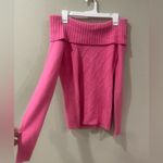 Over the shoulder sweater Photo 2