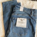 Good American NWT Plus Size Good Legs Crop Jeans Photo 1